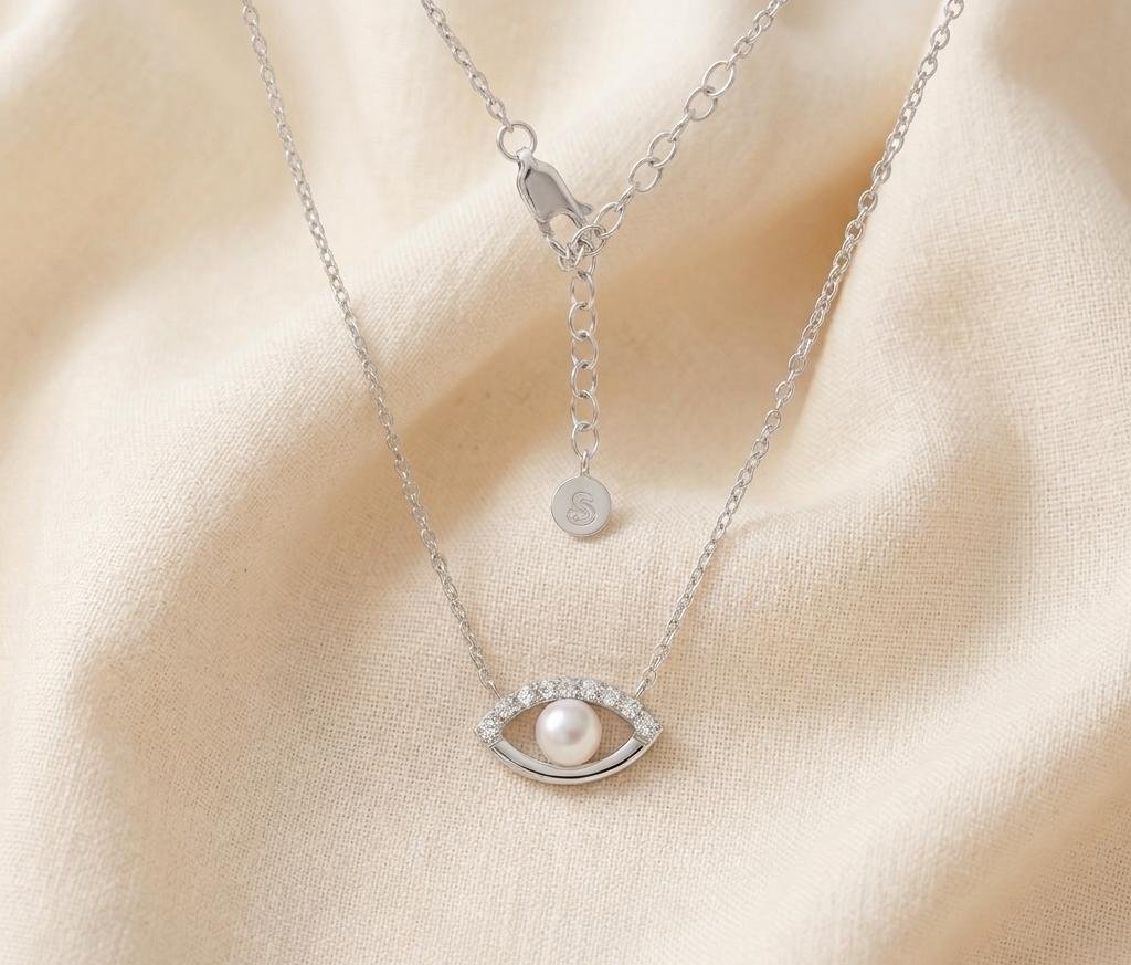 Pearl Pendant Necklace